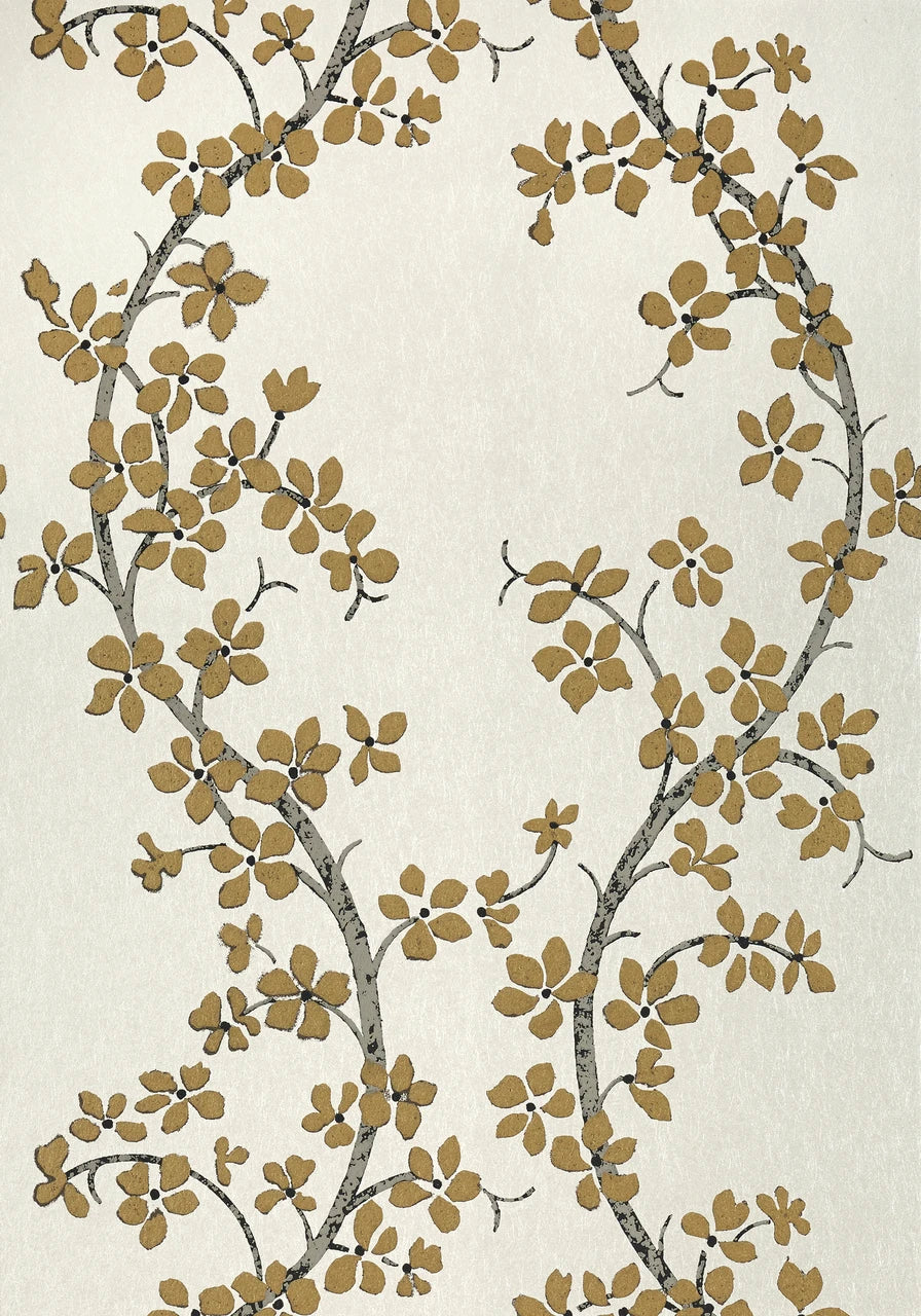 St. Albans Grove wallpaper in Pearl / Metallic Gold by Natty & Polly, close-up of the pattern and texture