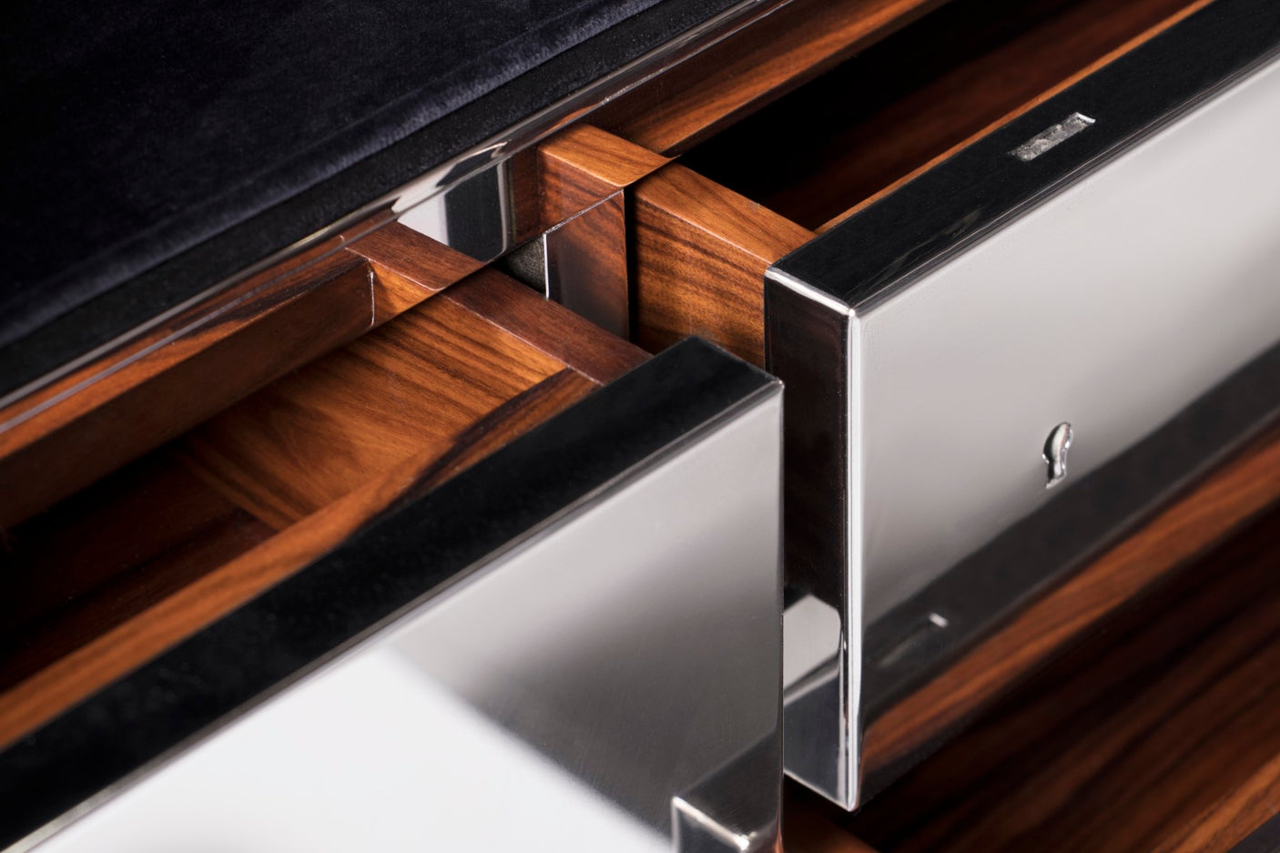 Millionaire Silver Luxury Safe, Cocolea, , ,