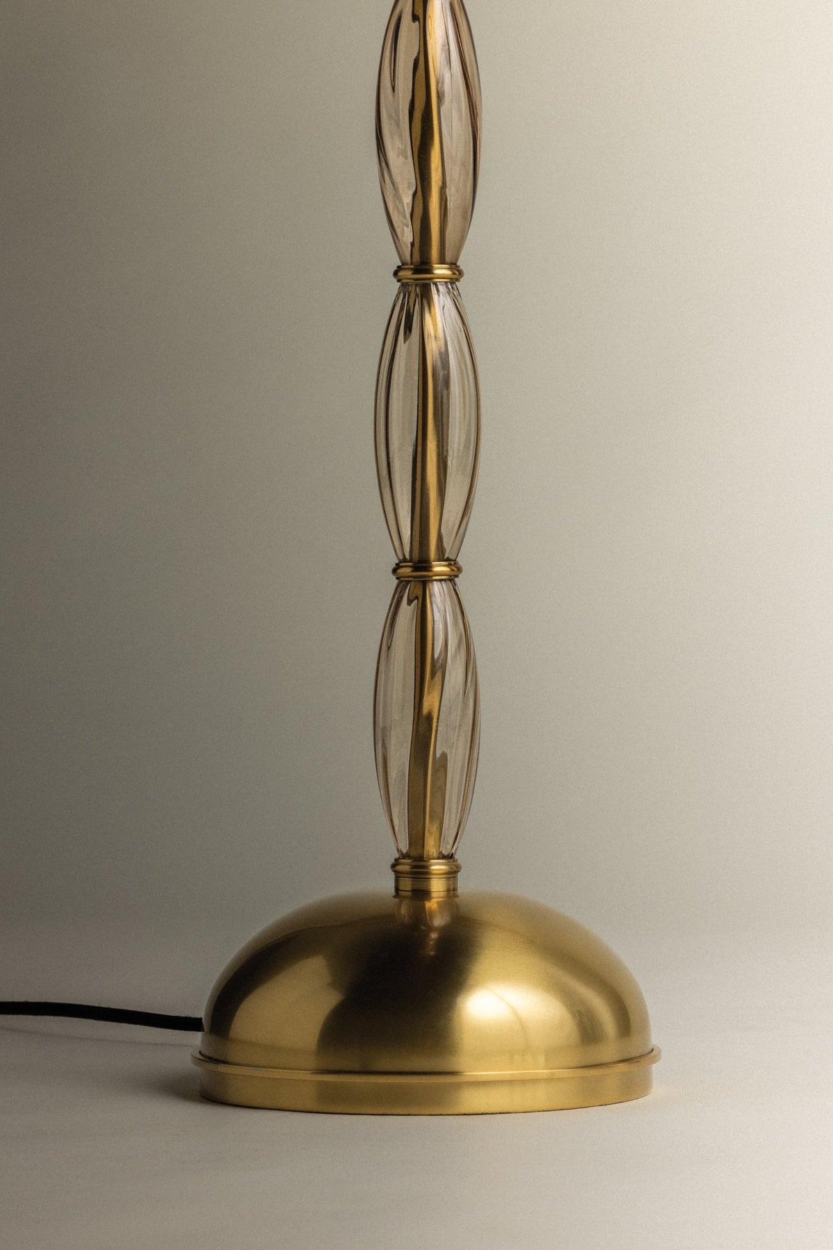 Bleecker Floor Lamp in Aged Brass – view 5