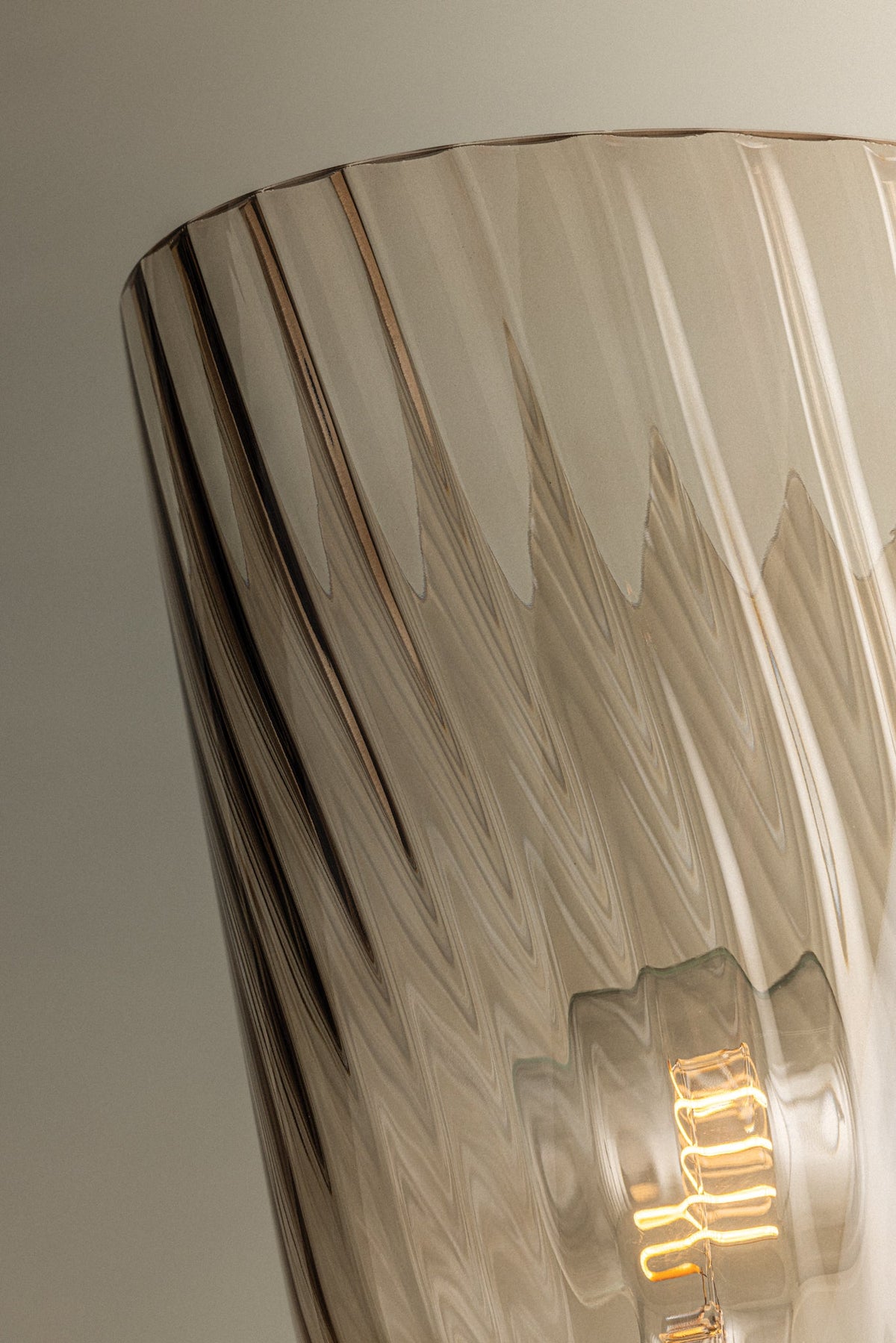 Bleecker Floor Lamp in Aged Brass – view 4