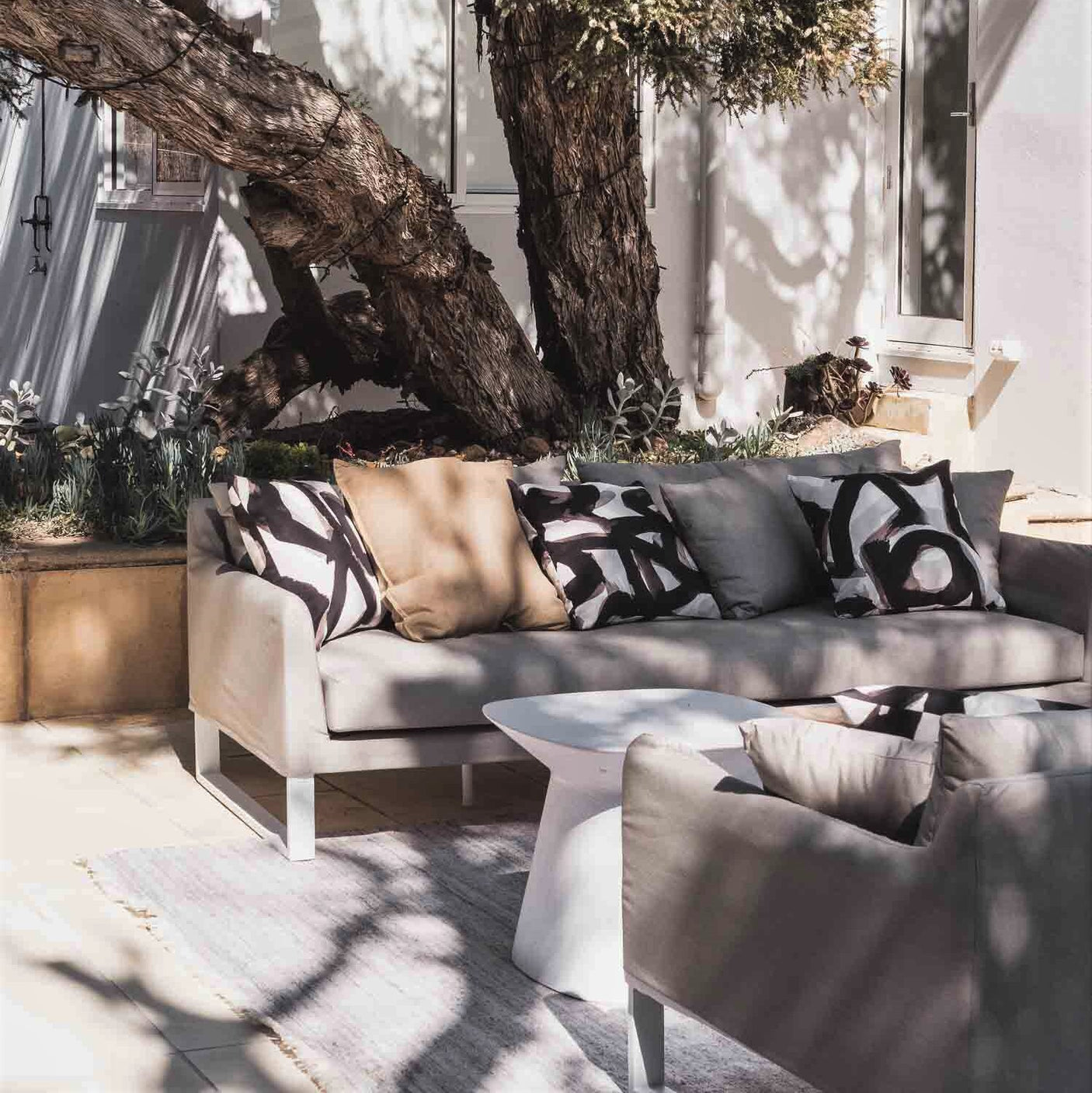 Amani Sofa, Cocolea, , ,