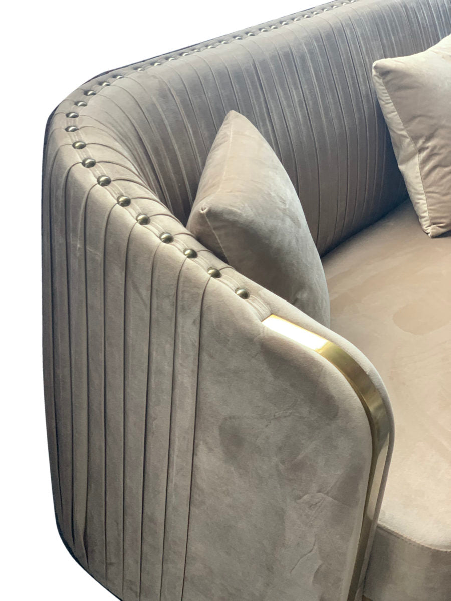 Portico Champagne Velvet Lounge, Cocolea, , ,