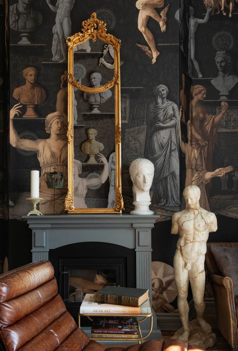 Statuary Chamber Wallpaper in Black & Taupe, Cocolea Natty & Polly, , ,