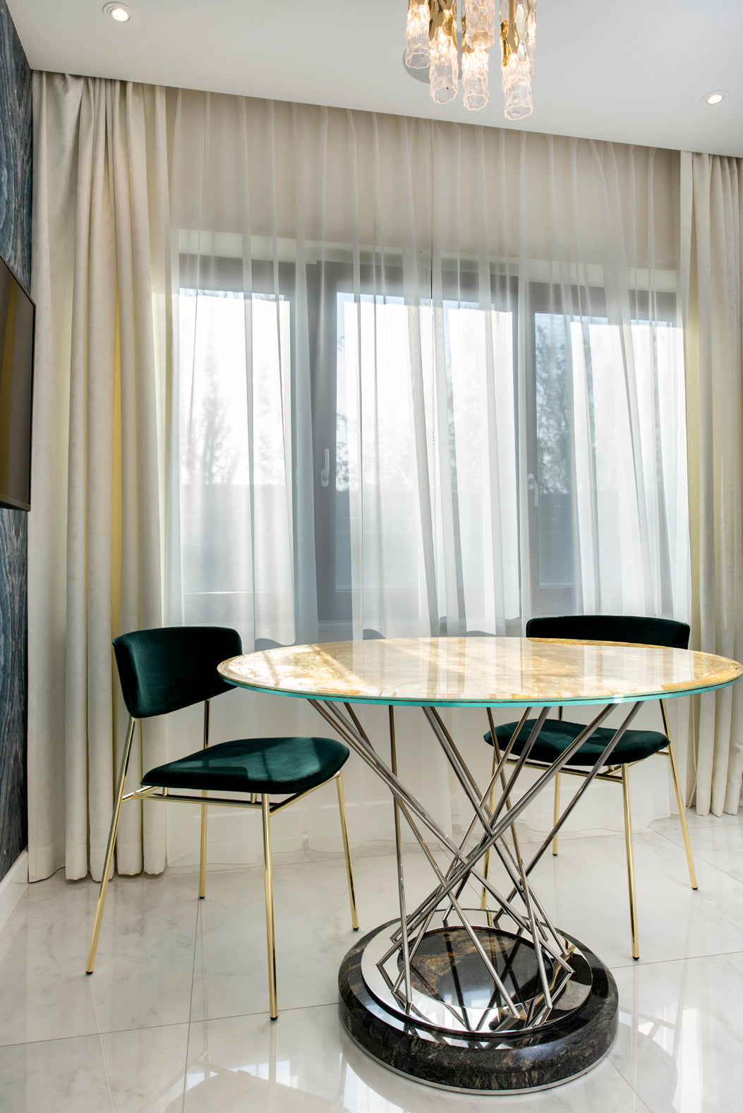 Table Twelve, Cocolea, , ,