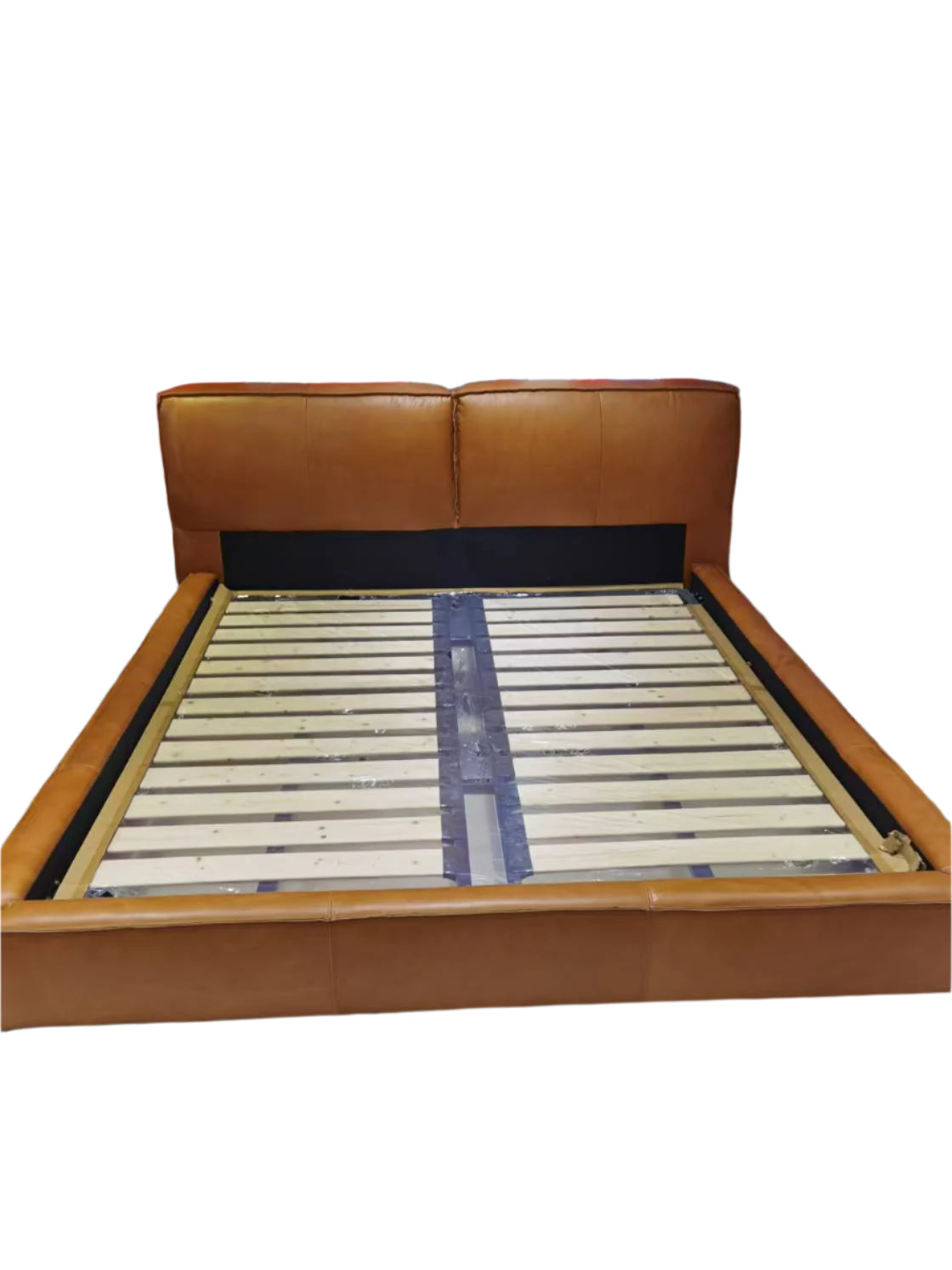 Old English Spitfire Bed, Handcrafted in Argentinian Leather - King Size, Cocolea, , ,