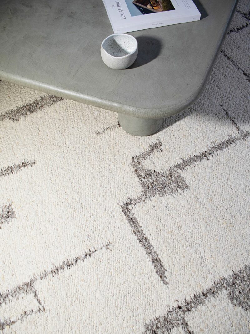 Heras Rug, Cocolea, 200 x 290 cm, Ivory / Taupe,
