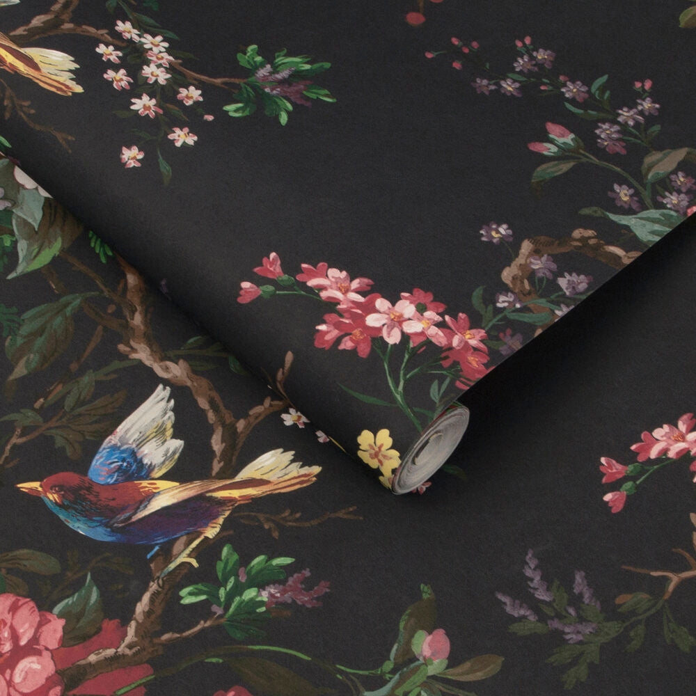 Venetian wallpaper in Noir by Natty & Polly, full pattern view