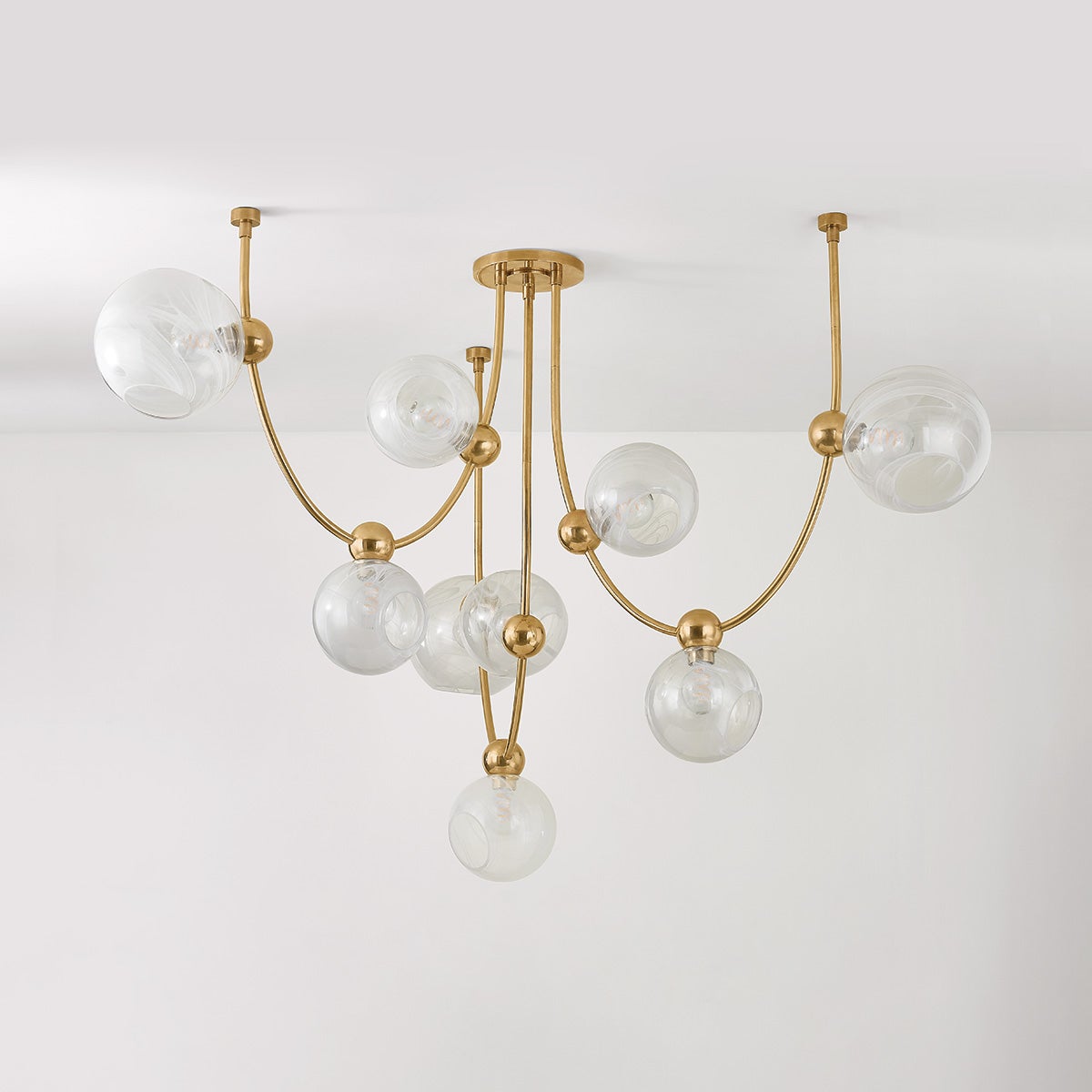 Astraia Chandelier in Vintage Brass – view 9