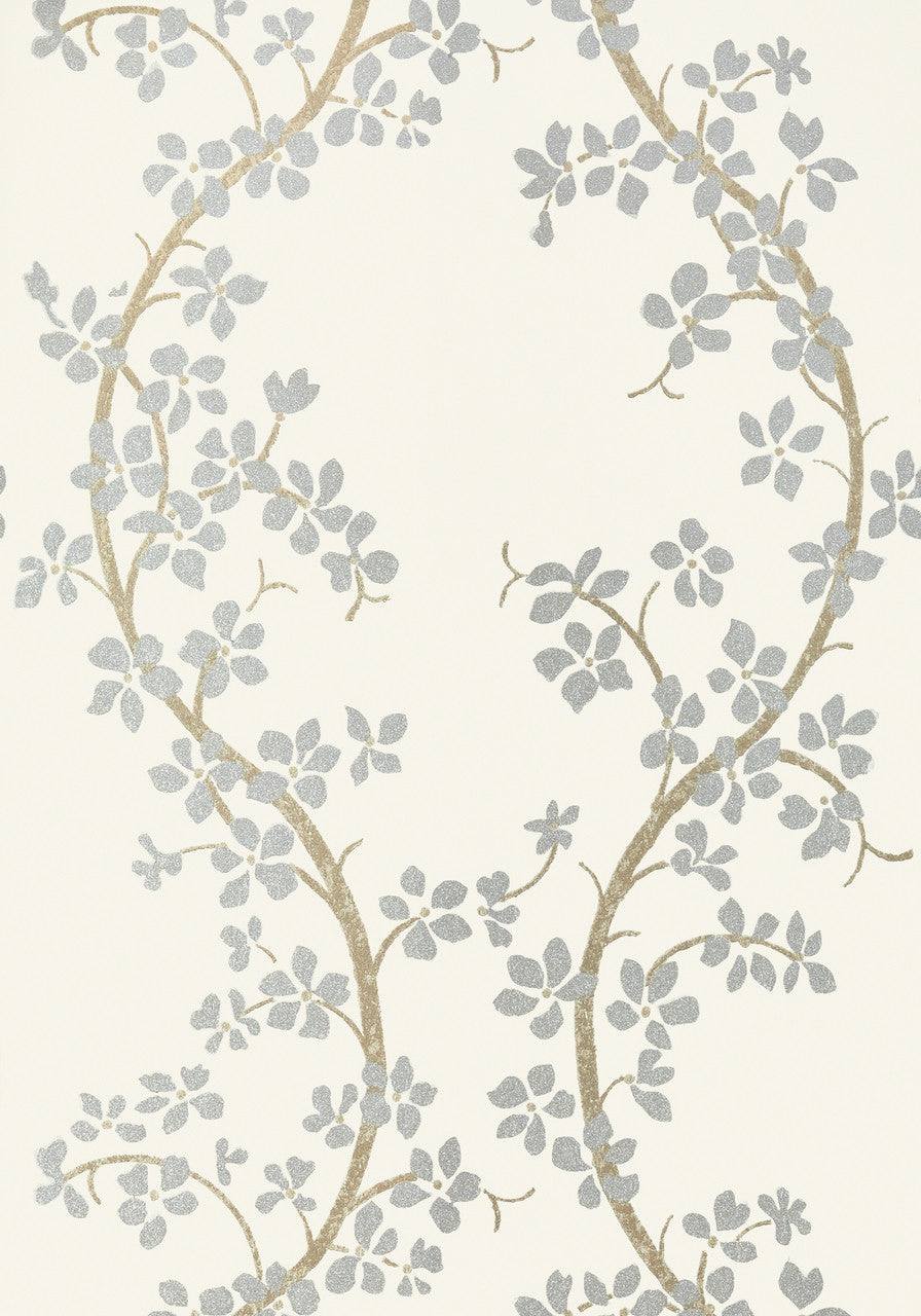 St. Albans Grove wallpaper in Cream / Metallic Silver by Natty & Polly, close-up of the pattern and texture