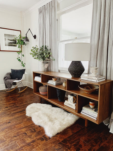 Artifact Table Lamp in Moonstone – view 2