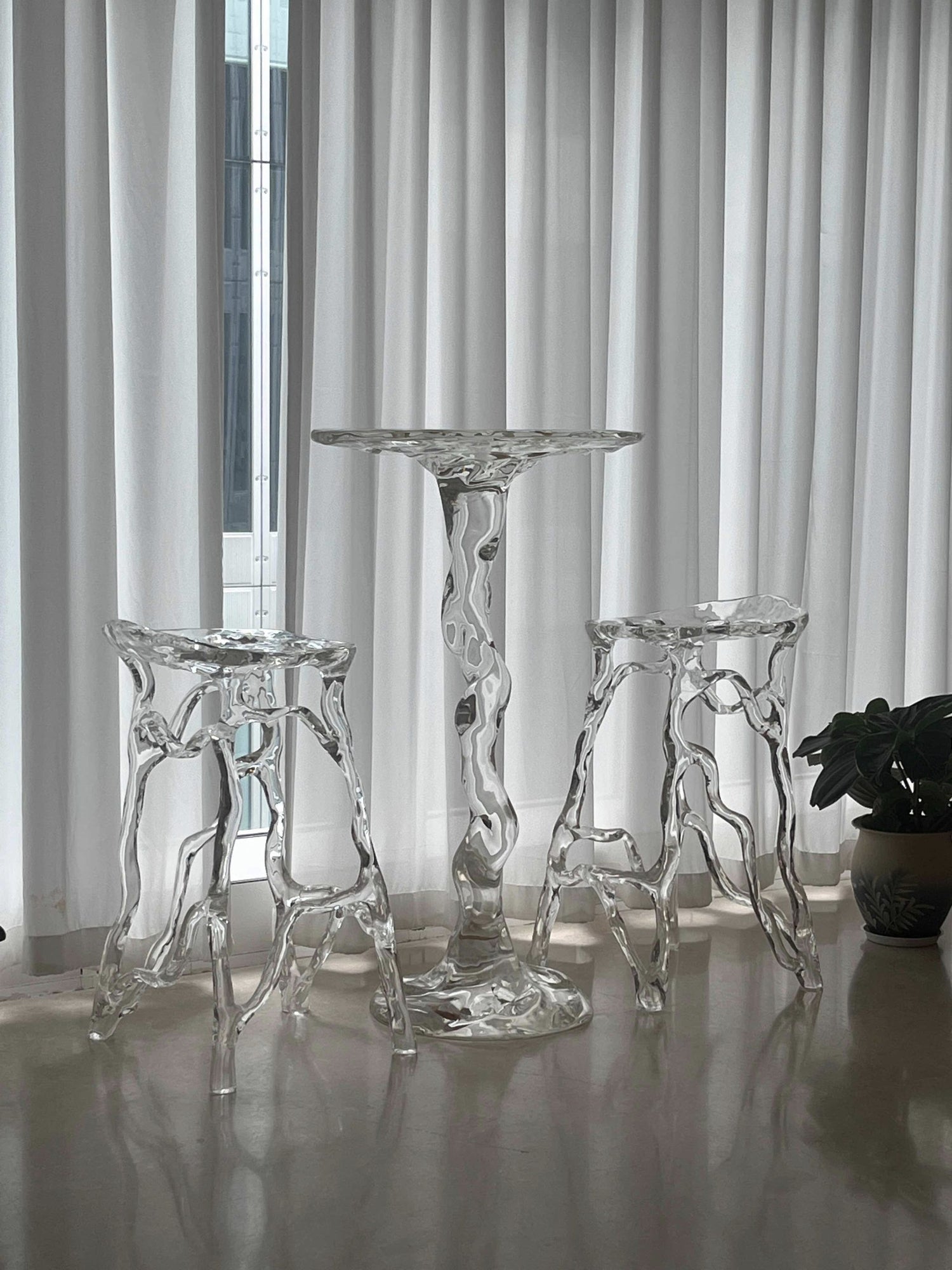 Vortex Round Bar Table, Cocolea, , ,