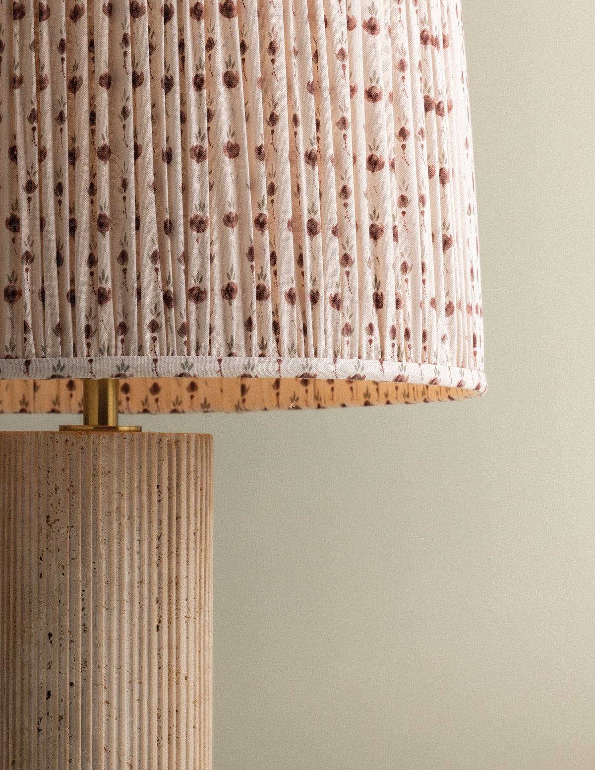 Highland Mills Table Lamp in Aged Brass – view 8