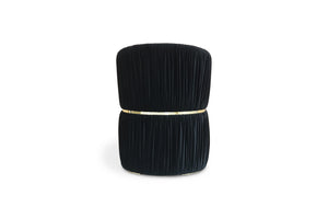 Cuff Chair Cocolea