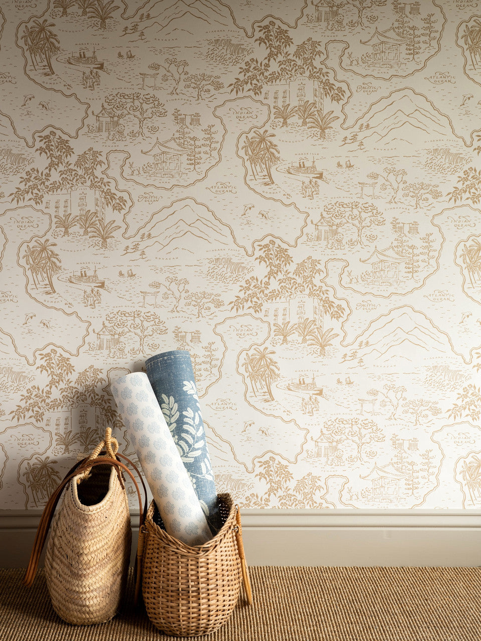 Voyage 1929 Wallpaper, Cocolea Natty & Polly, Cinnamon, Per roll (53 cm × 10 m),