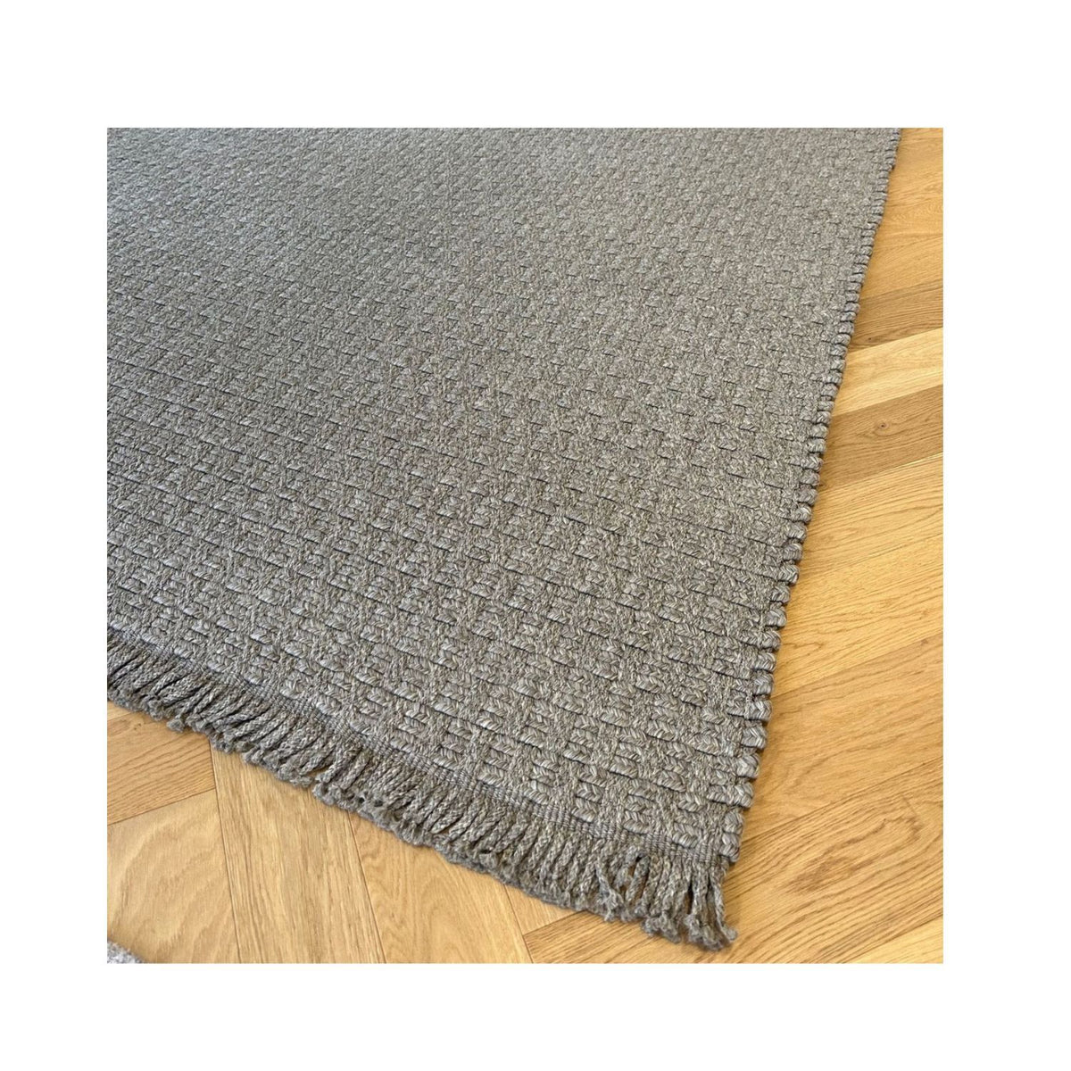 Bantu Outdoor Rug – Sage by Satara – view 4