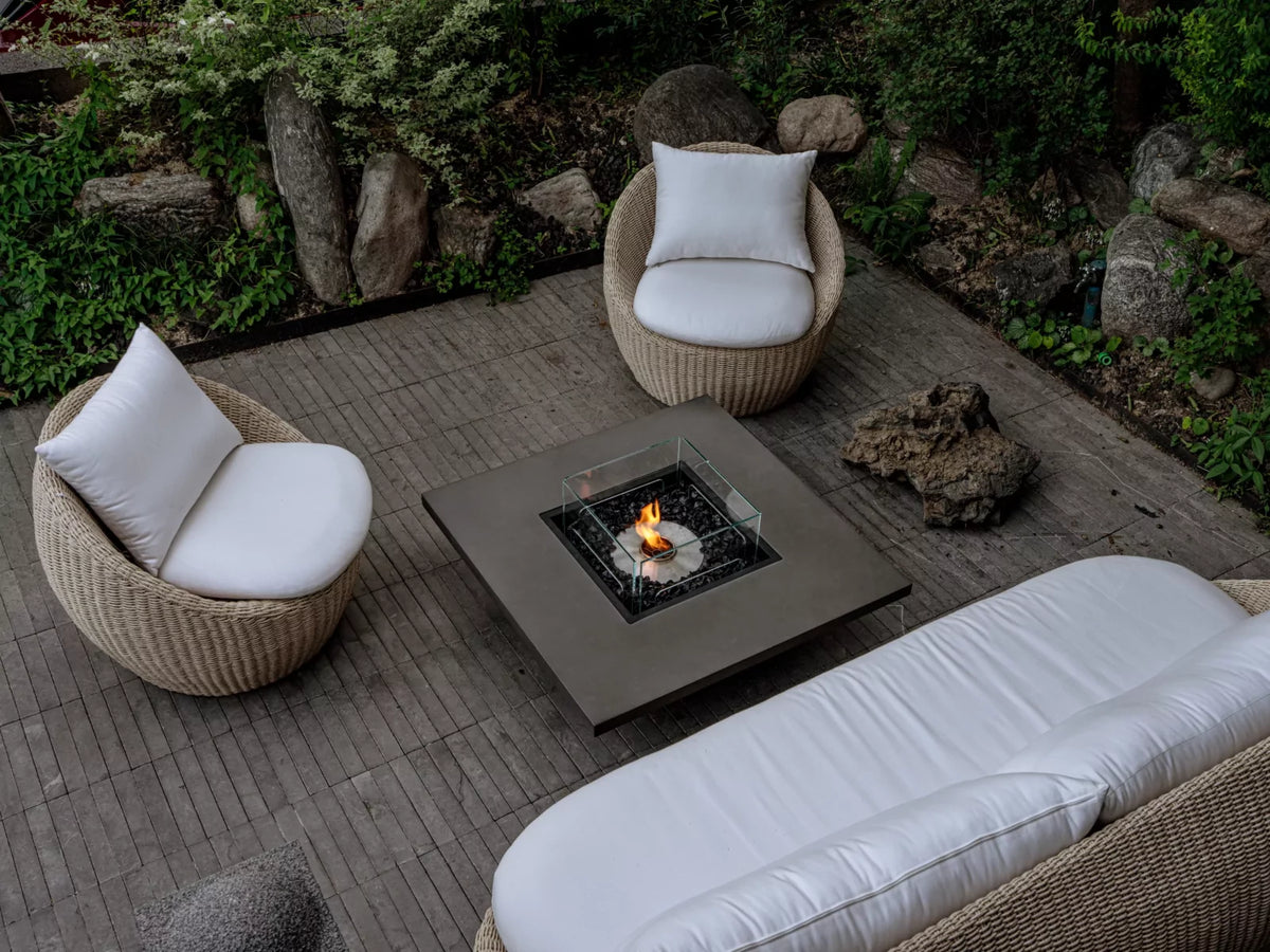 EcoSmart Fire Vertigo 40L Fire Table – lifestyle