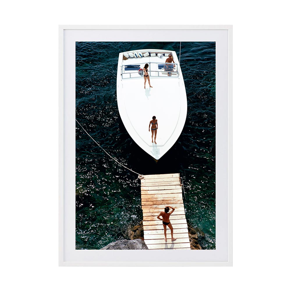 Speedboat Landing by Slim Aarons | Framed Photographic Print, Fine Print Co, 195 x 290 mm, Photographic Paper, White Frame