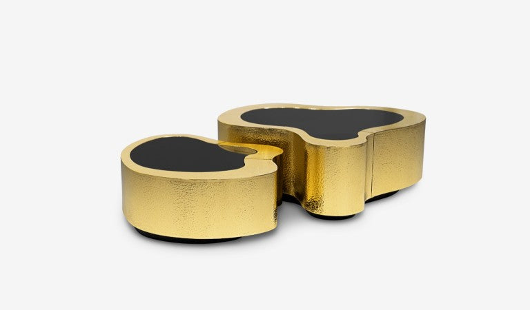 Wave Hammered Brass Center Table by Boca do Lobo – view 9